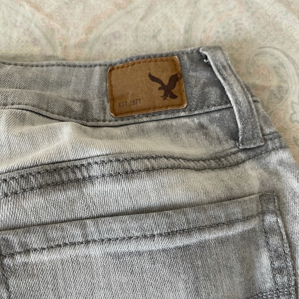 Jeans - Picture 3 of 4